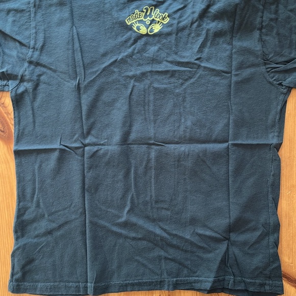 Brand New Kids Space Tee, size M, by Made U Look - Picture 2 of 3